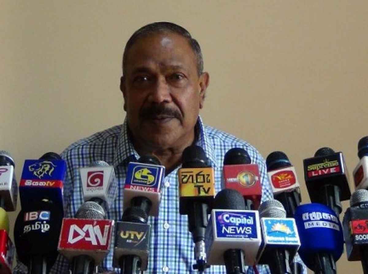 மலையகத்தில் காணிகளைக் கையகப்படுத்த முயற்சி - இராதாகிருஷ்ணன்