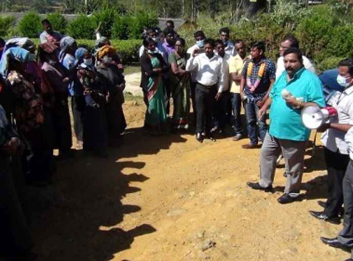 மலையக மக்களின் தொழில் உரிமைகளை வென்றெடுக்க சங்கிலிப் போராட்டம் - வடிவேல் சுரேஷ்