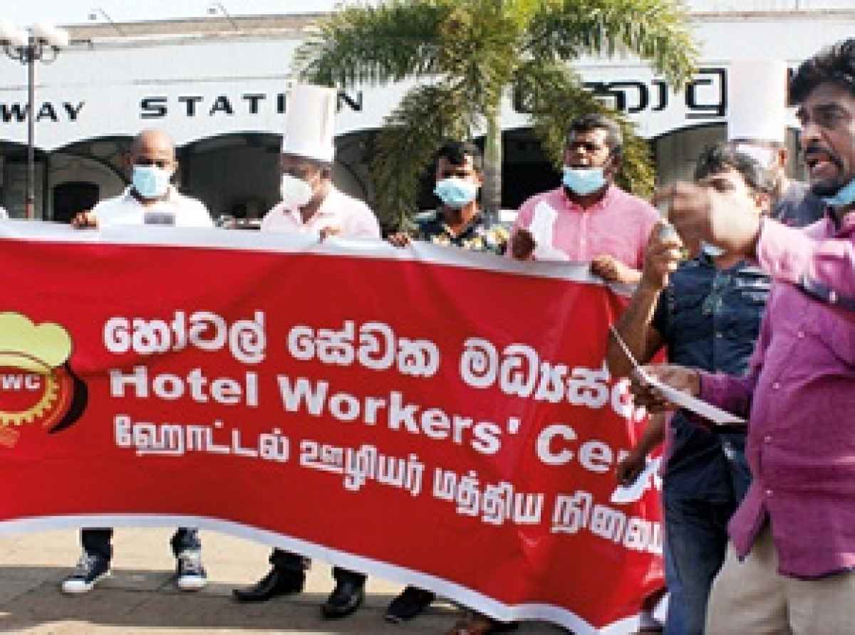 ஹோட்டல் துறையை மேம்படுத்த எவ்வித திட்டமும் இல்லை- ஹோட்டல் ஊழியர்கள் மத்திய நிலையம்